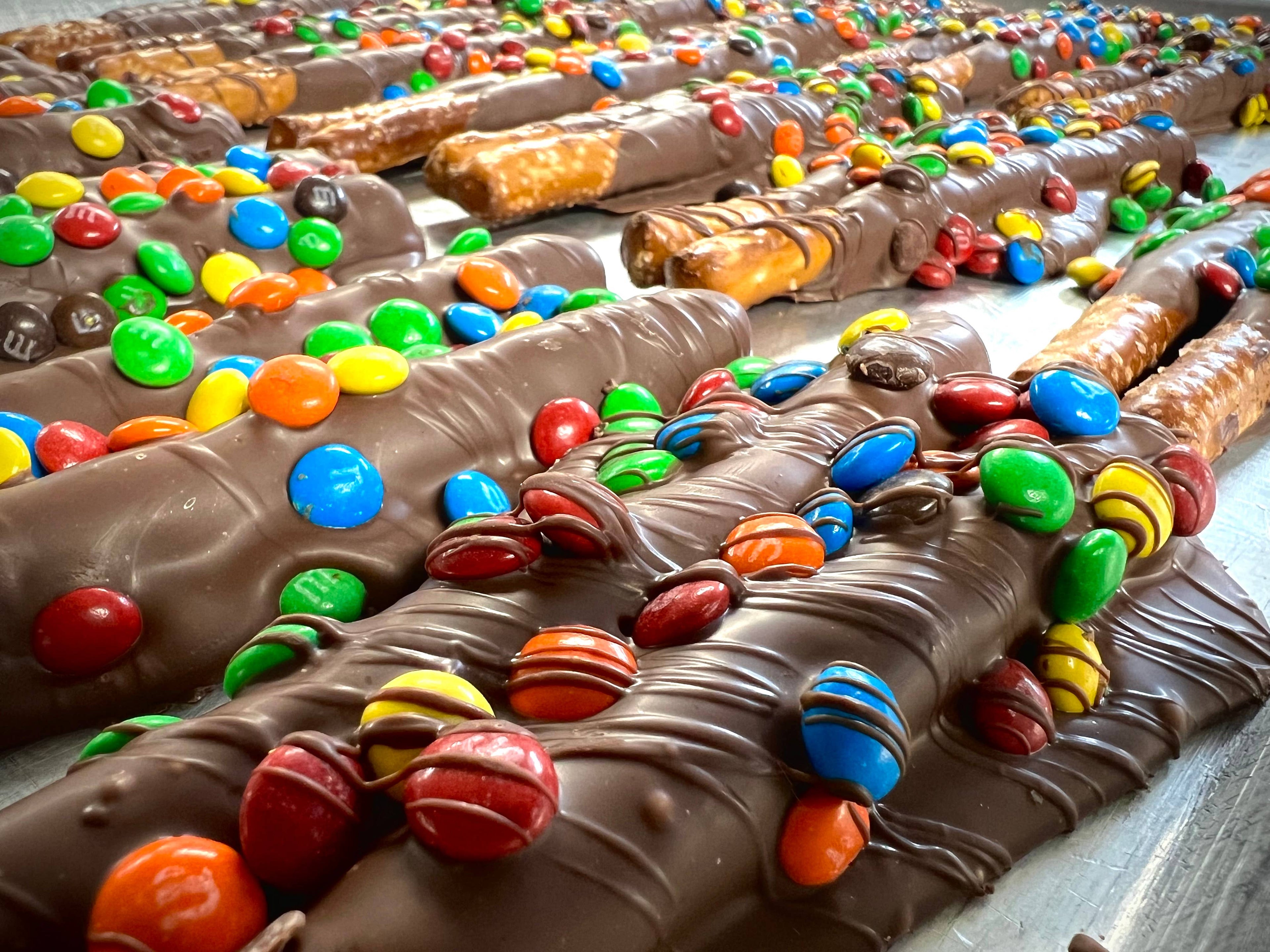 Pretzel 🥨 Rod NEW DUO w/ Milk Chocolate Drizzle M&M’s 2PK
