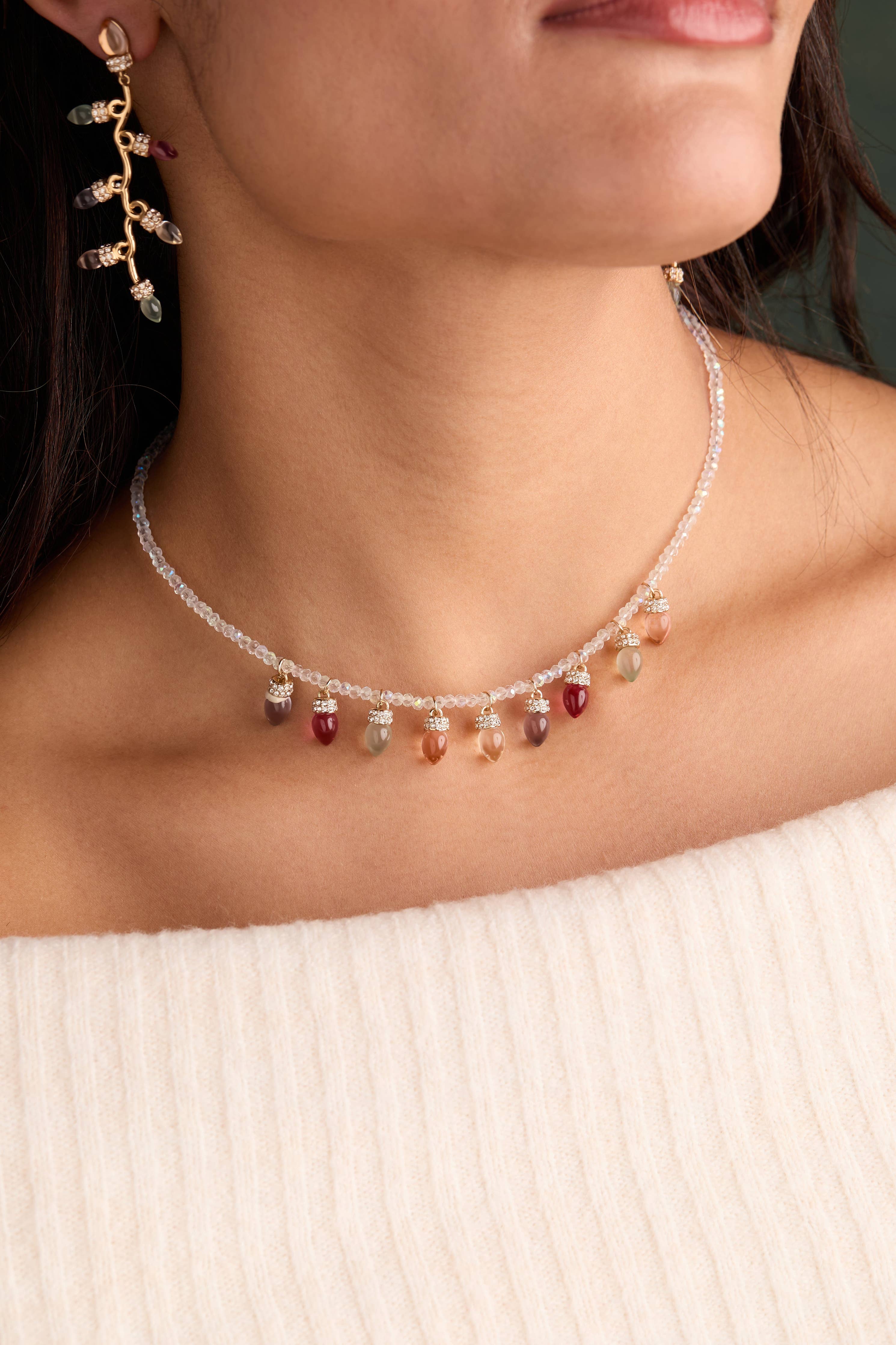 Christmas Muted Light Bulb Necklace: Silver