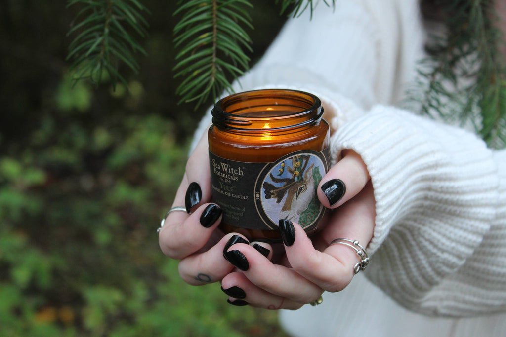 Soy Wax Candle with Cotton Wick - Yule (3 oz)