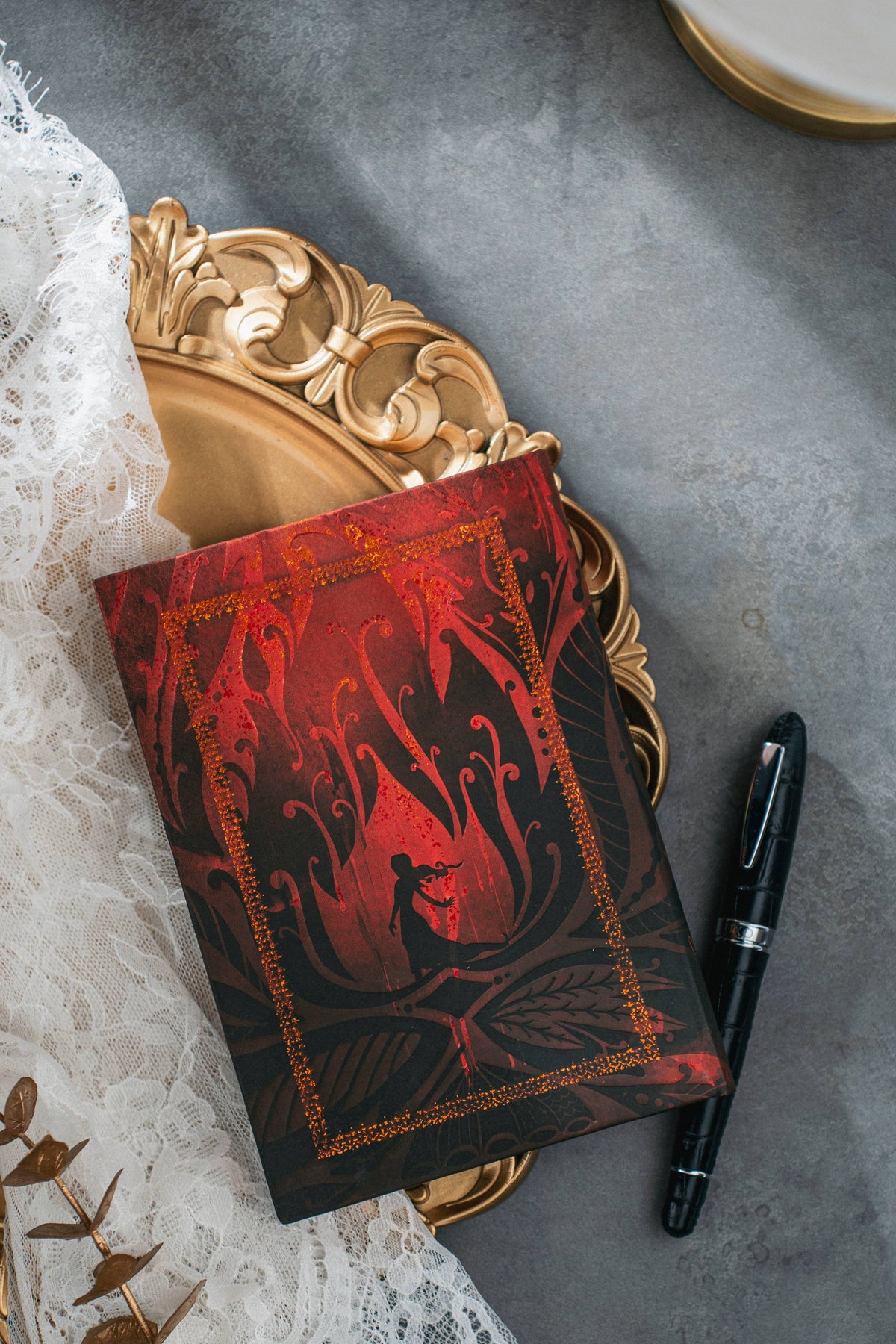 Paperblanks Carrie Hardcover Journal (Stephen King): Midi / Lined