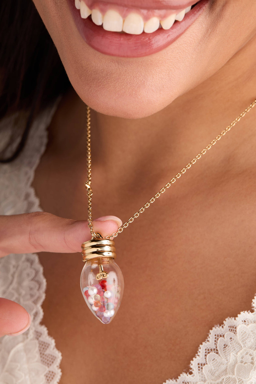 Christmas Light Bulb Shaker Necklace: Silver