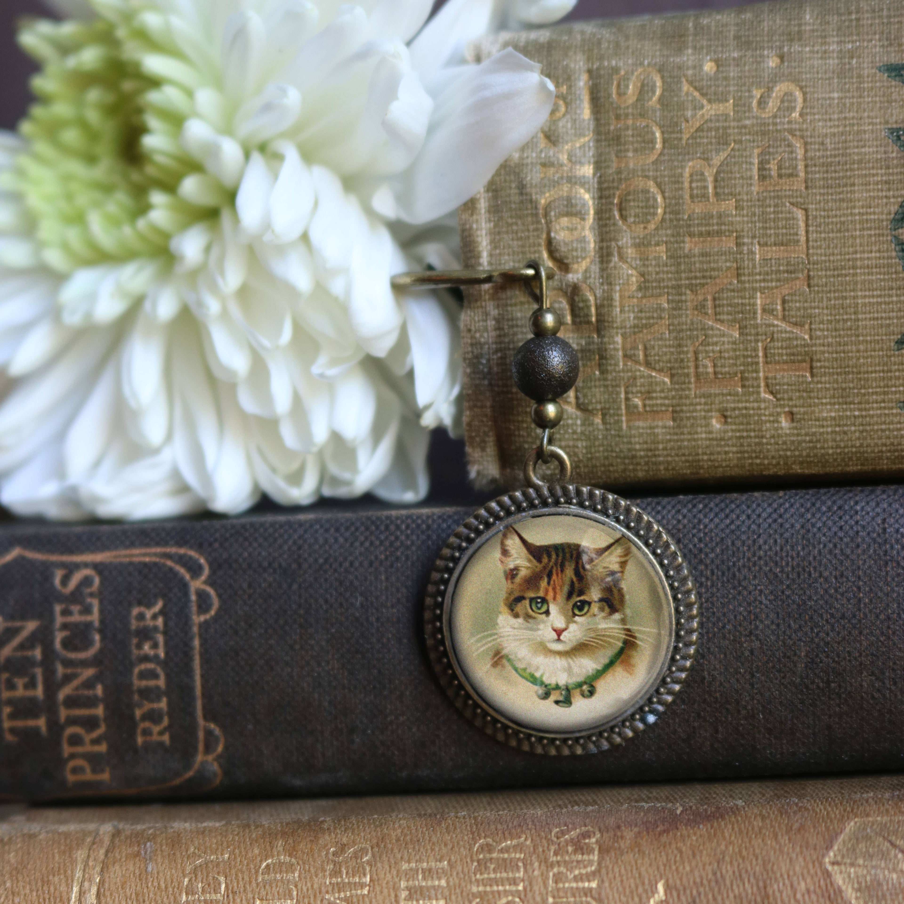 Best Friends Calico Cat Bronze and Glass Cabochon Bookmark