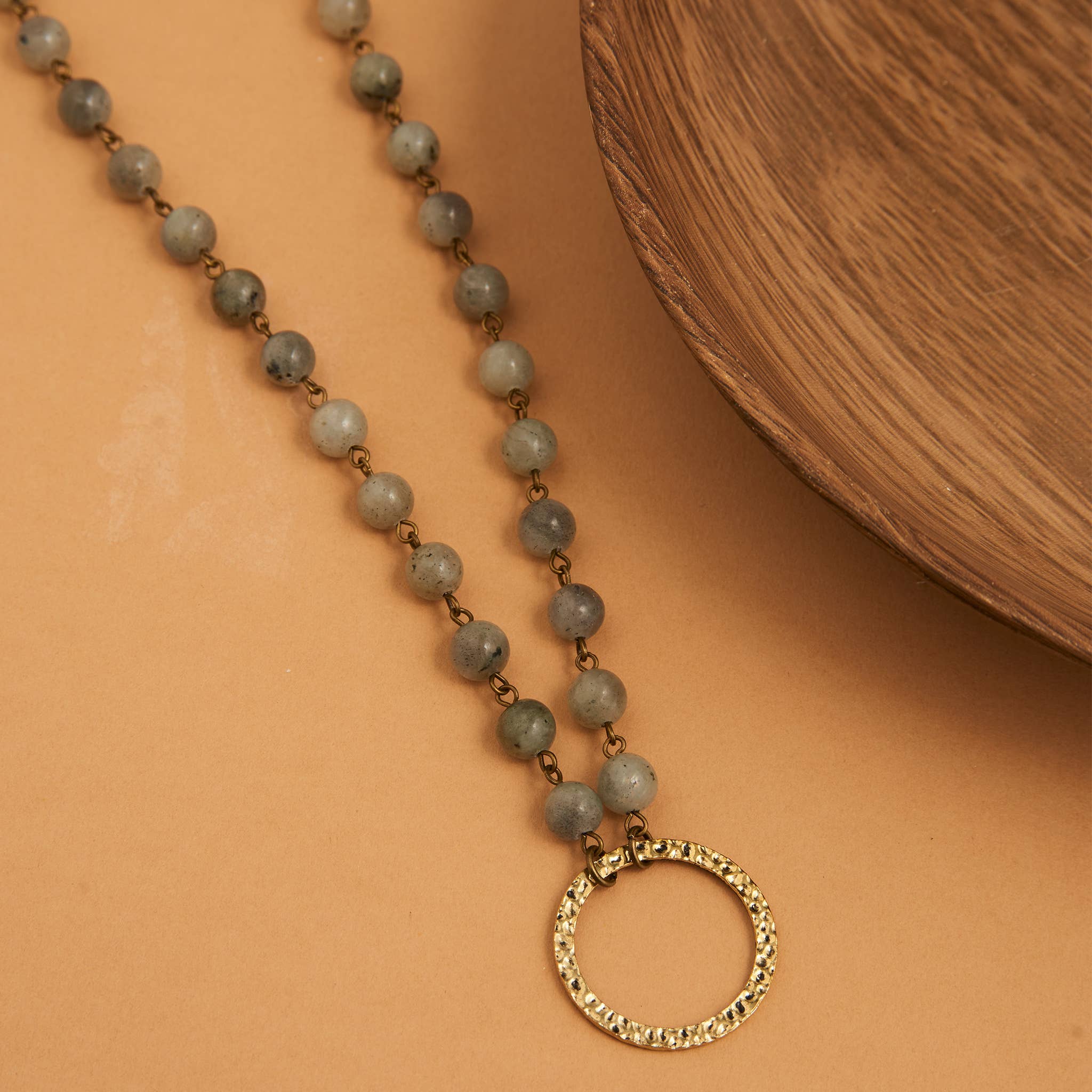 Pendant Necklace Sarah 18" Moonstone Hammered Ring