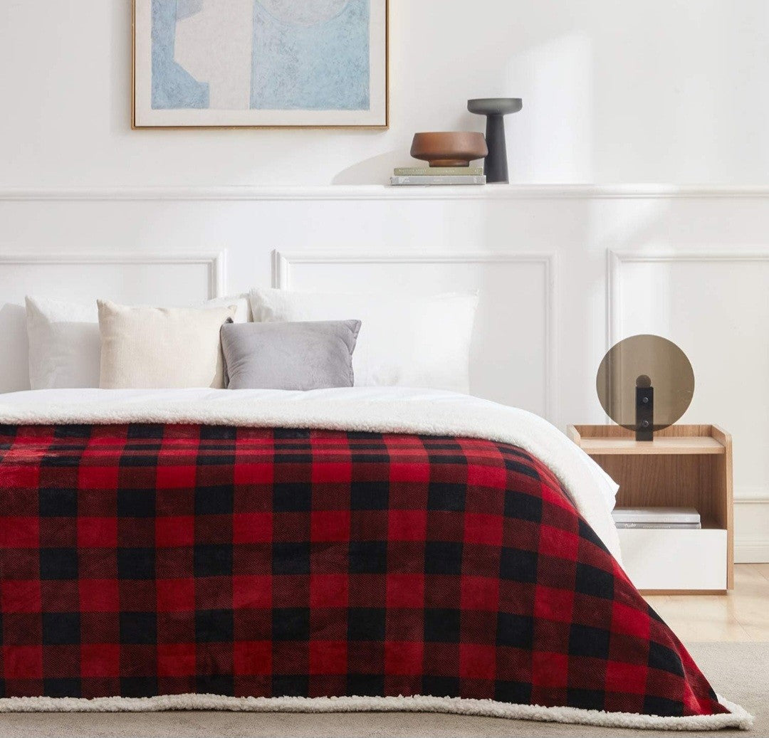 Buffalo Plaid Extra Large Sherpa Throw/Blanket