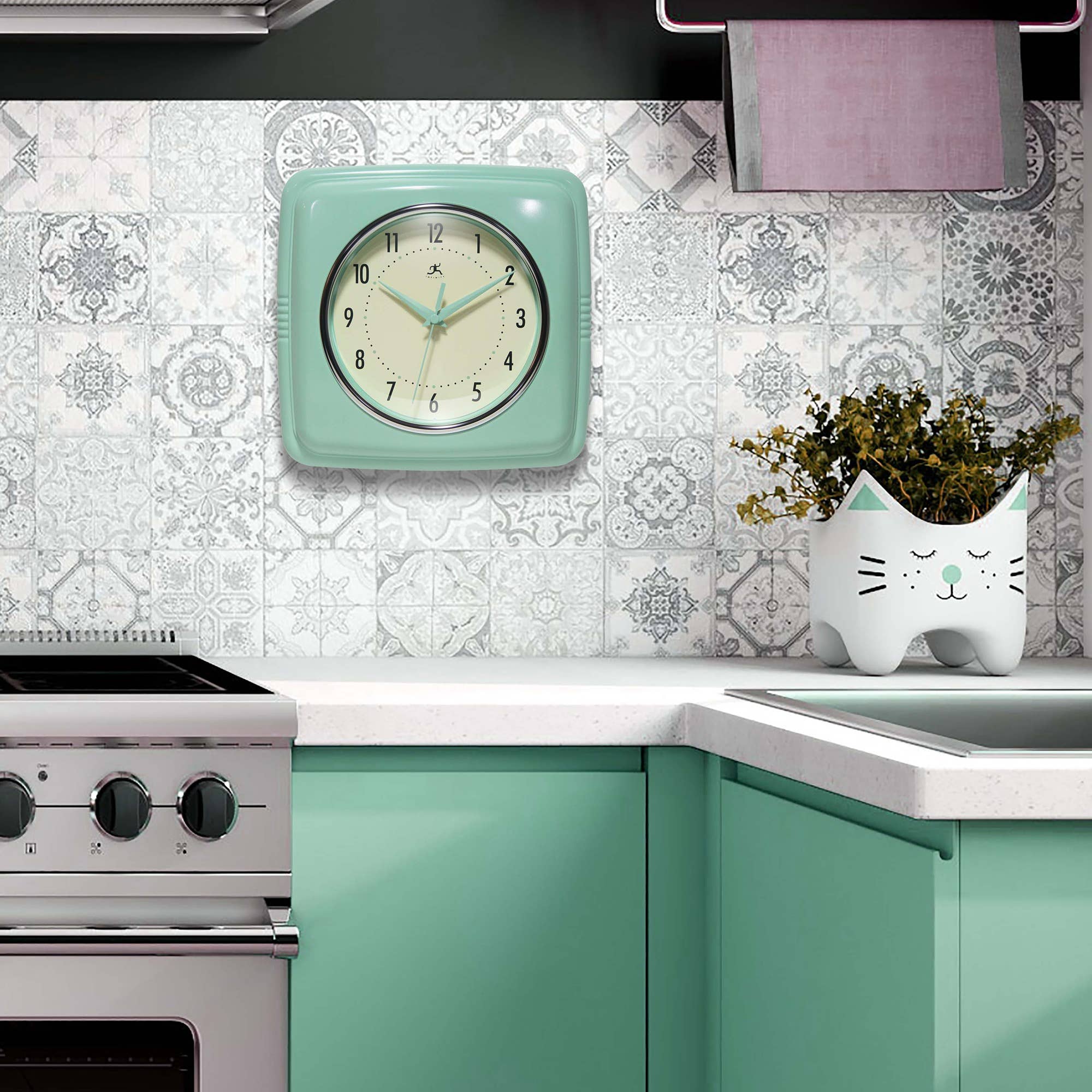 Retro Square Pastel Green Indoor Wall Clock 9.25 Inch: Pastel Green / 9.25 Inch