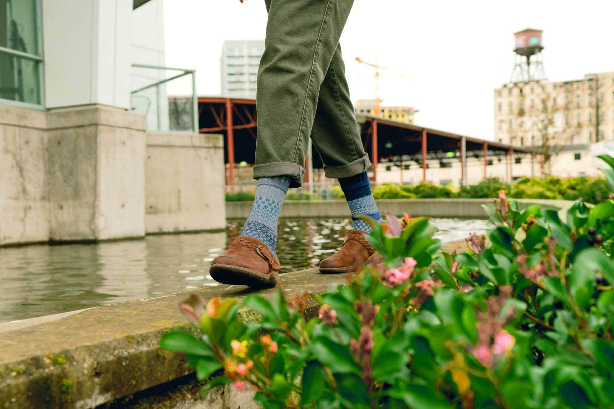 Horizon Crew Socks | Eco-Friendly & Made in the USA: Small (Women 6 - 8 / Men 5 - 7)