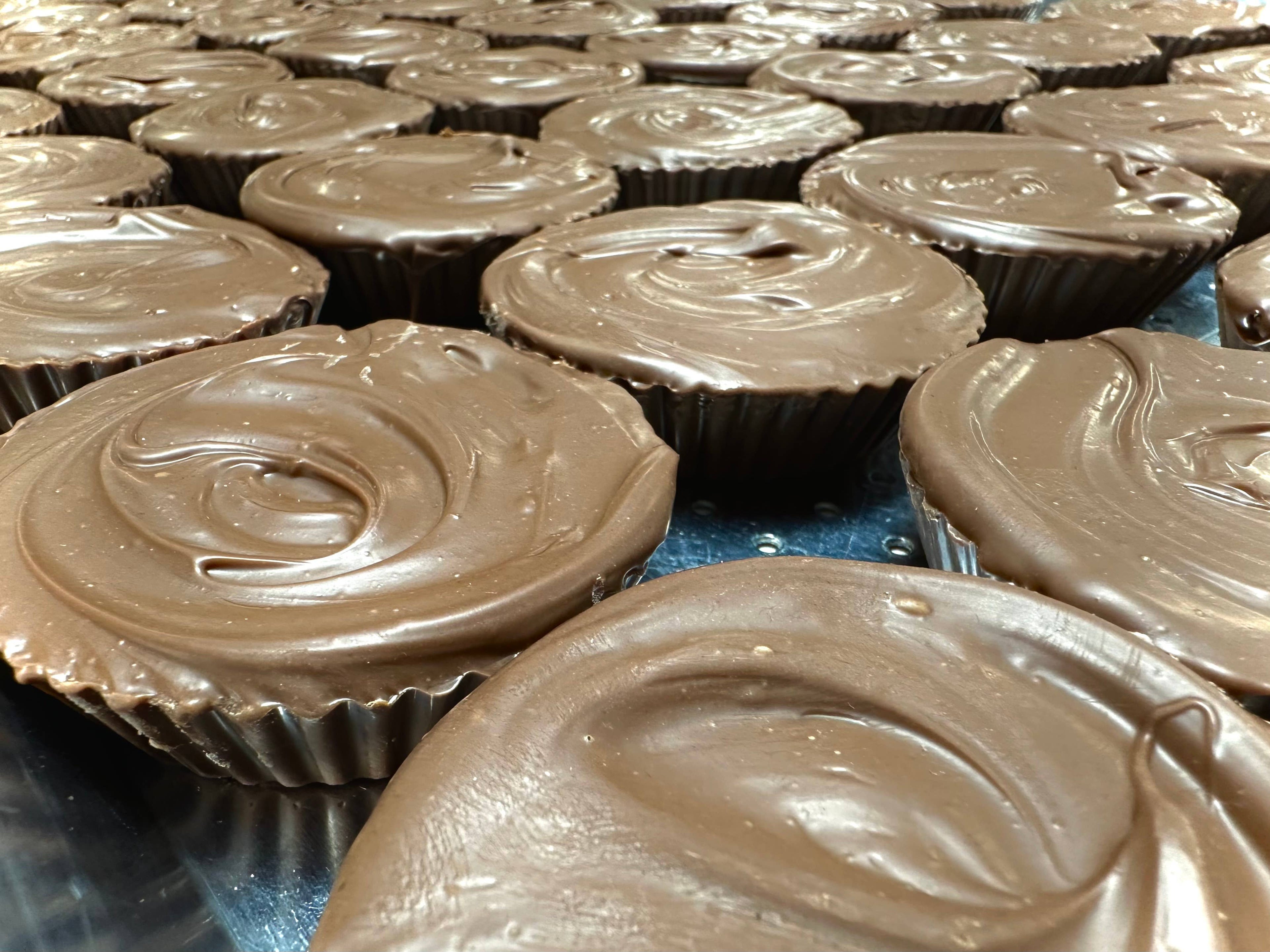 Jumbo Milk Chocolate “Original” Peanut Butter Cups w/ Bow