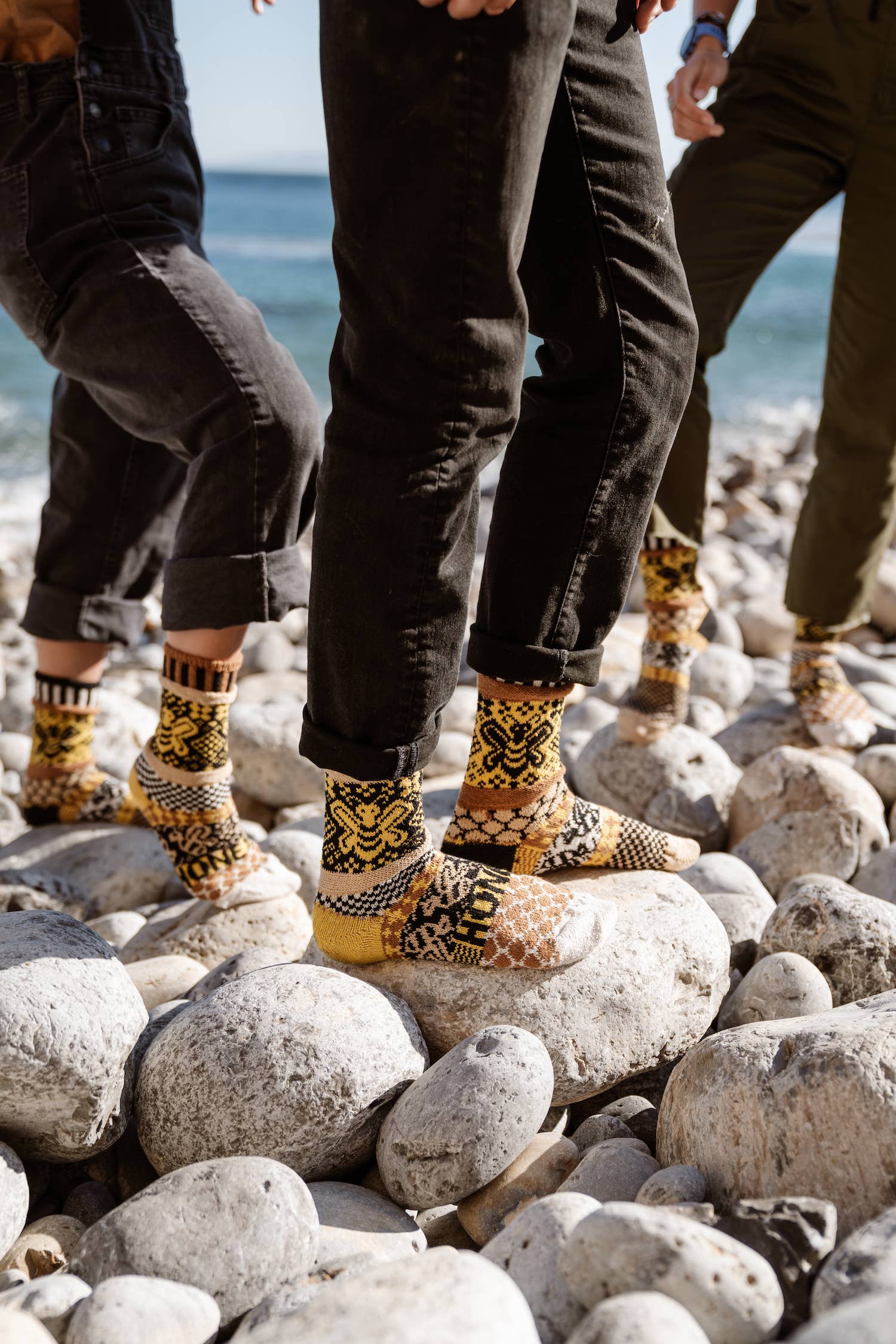 Honey Bee Crew Socks | Give Back to Help Save Pollinators: Small (Women 6 - 8 / Men 5 - 7)
