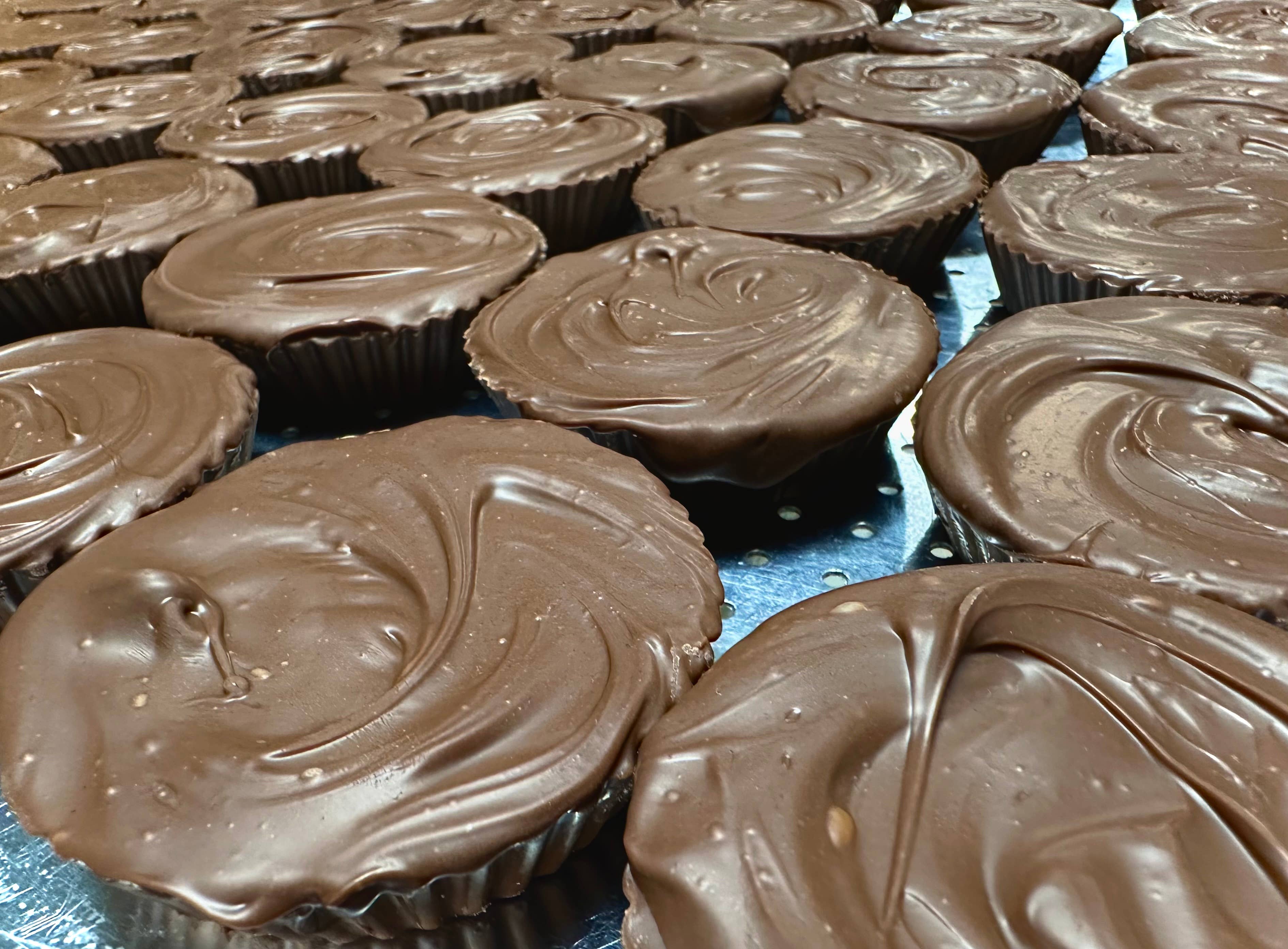 Jumbo Milk Chocolate “Original” Peanut Butter Cups w/ Bow