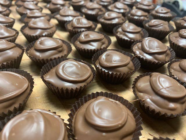 1/2LB Cordial Cherries Milk Chocolate - Window Box