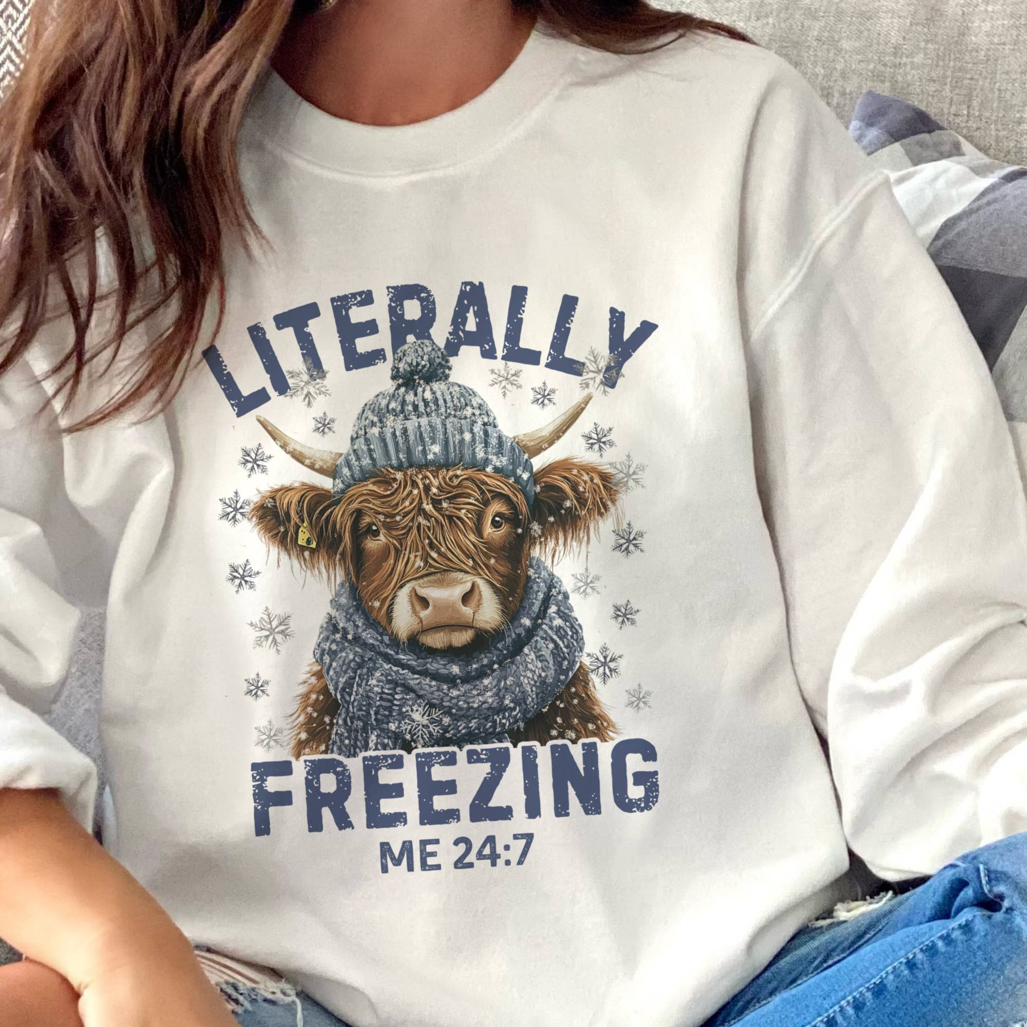 Literally Freezing Cow Winter Bull Graphic Sweatshirt: Sand / Small