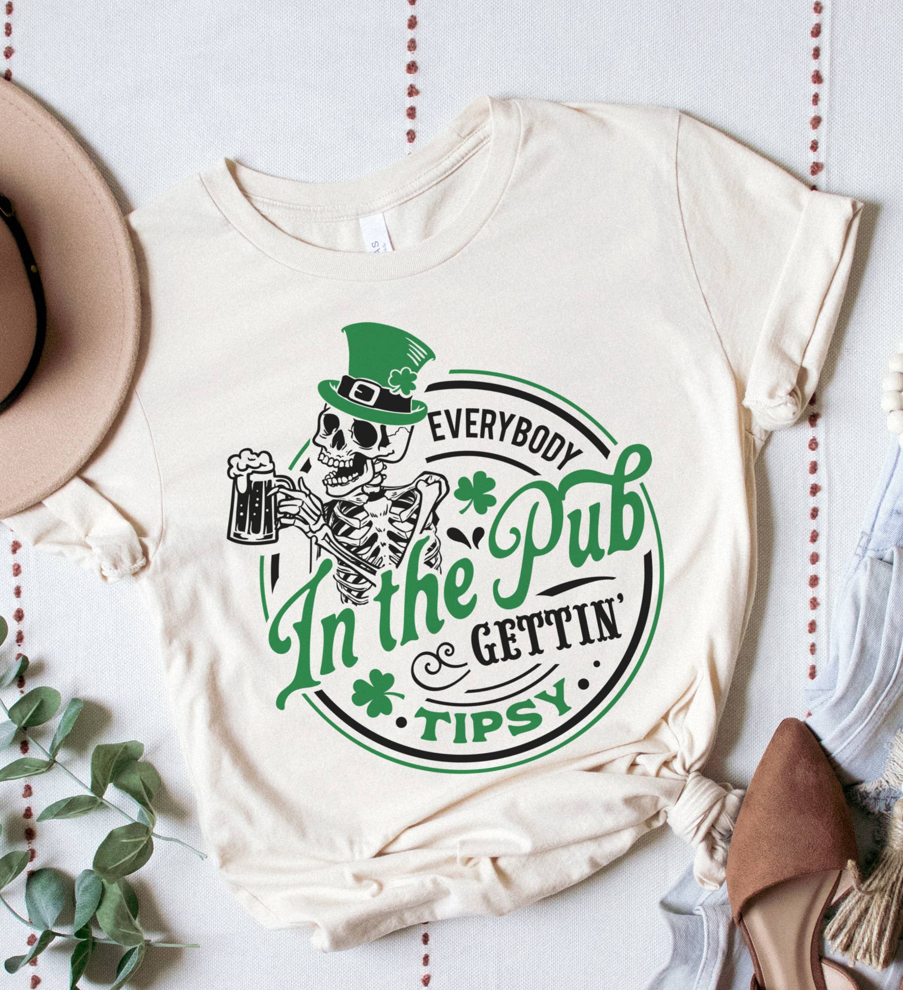 St. Pattys Everybody In The Pub Vintage Graphic Tee: Citron / 2XL Unisex