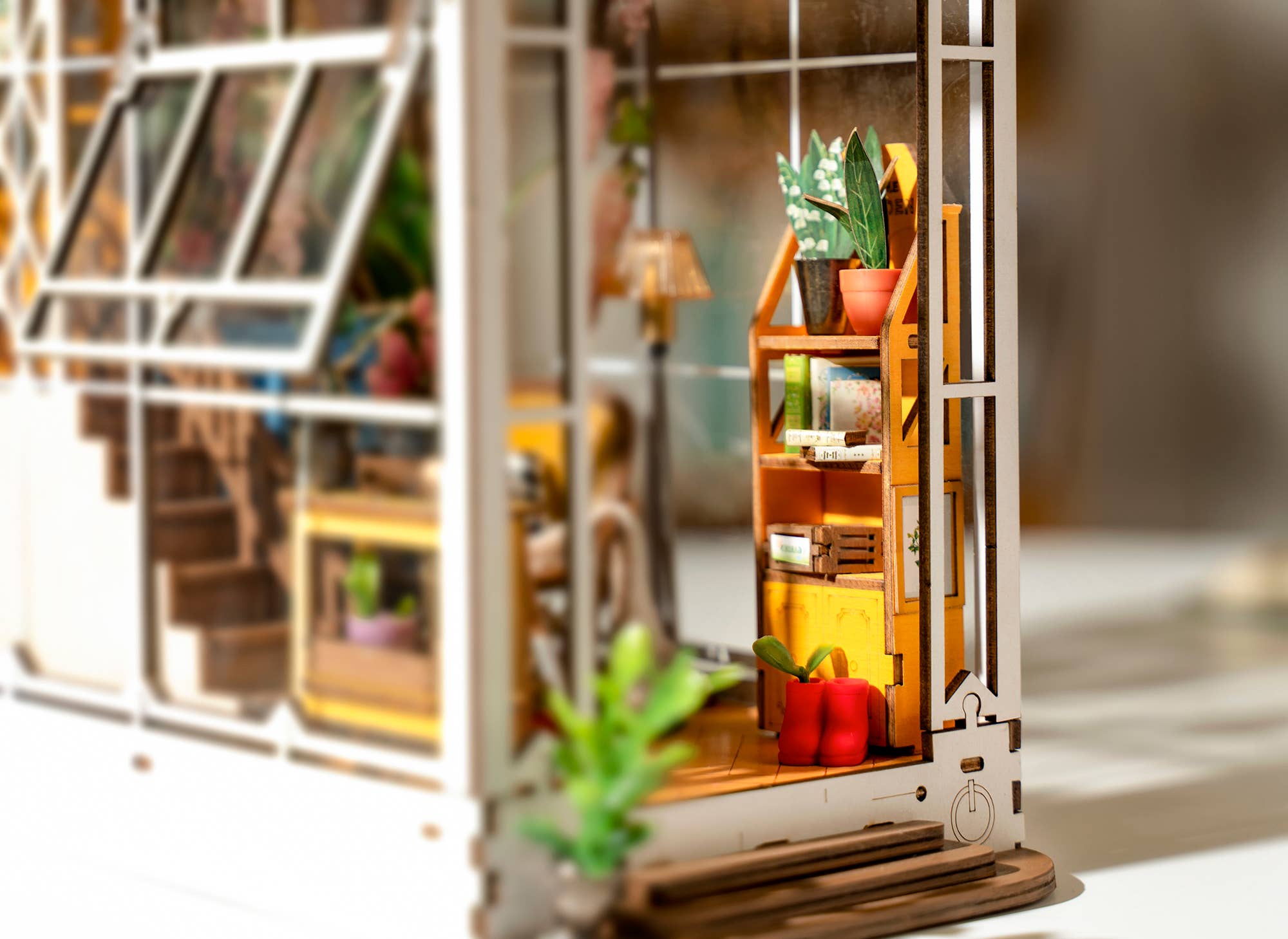 DIY Book Nook Kit: Garden House