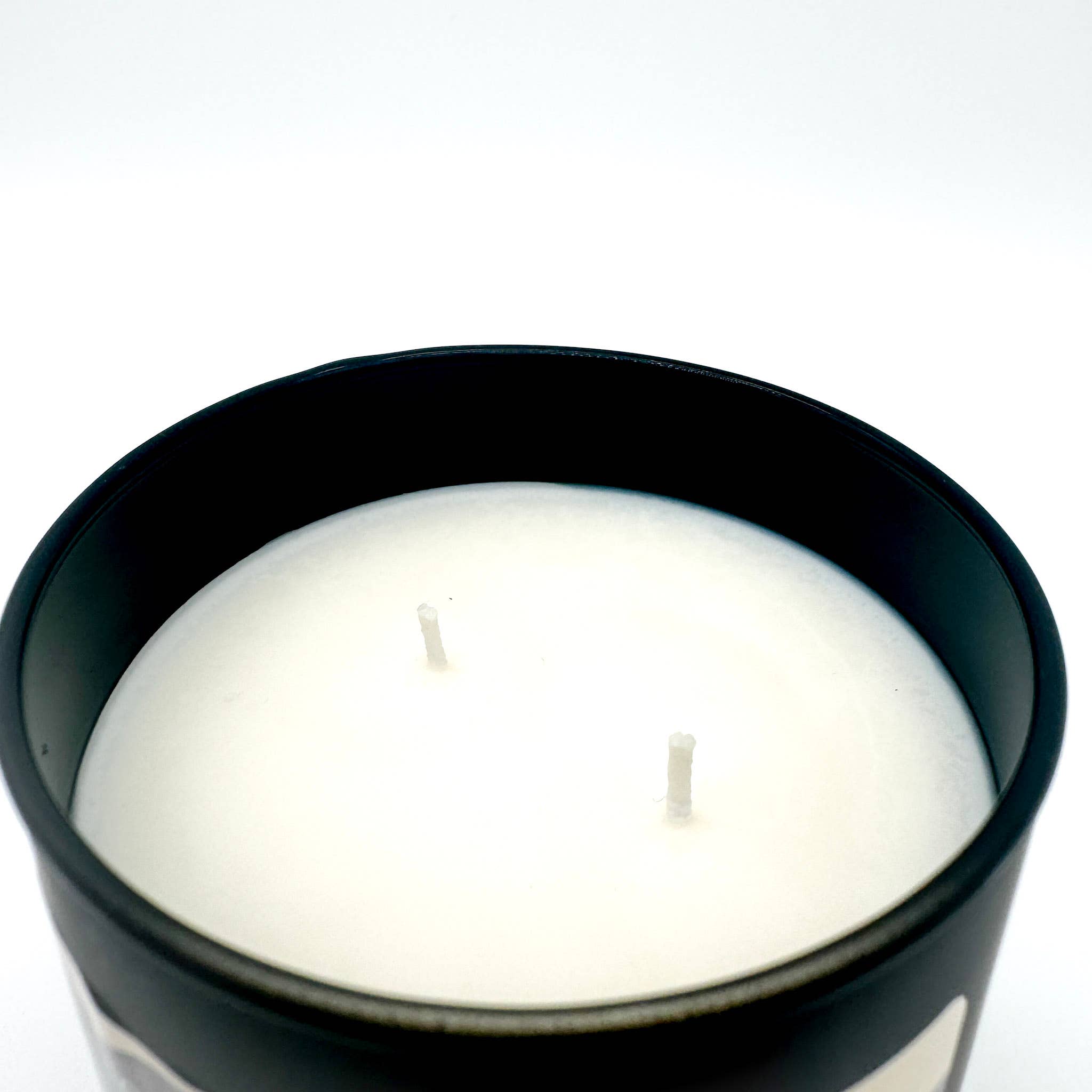 Bookish Character Candle – Sexy Beast | Dark Oak & Bourbon: Gold Metal Lid Only