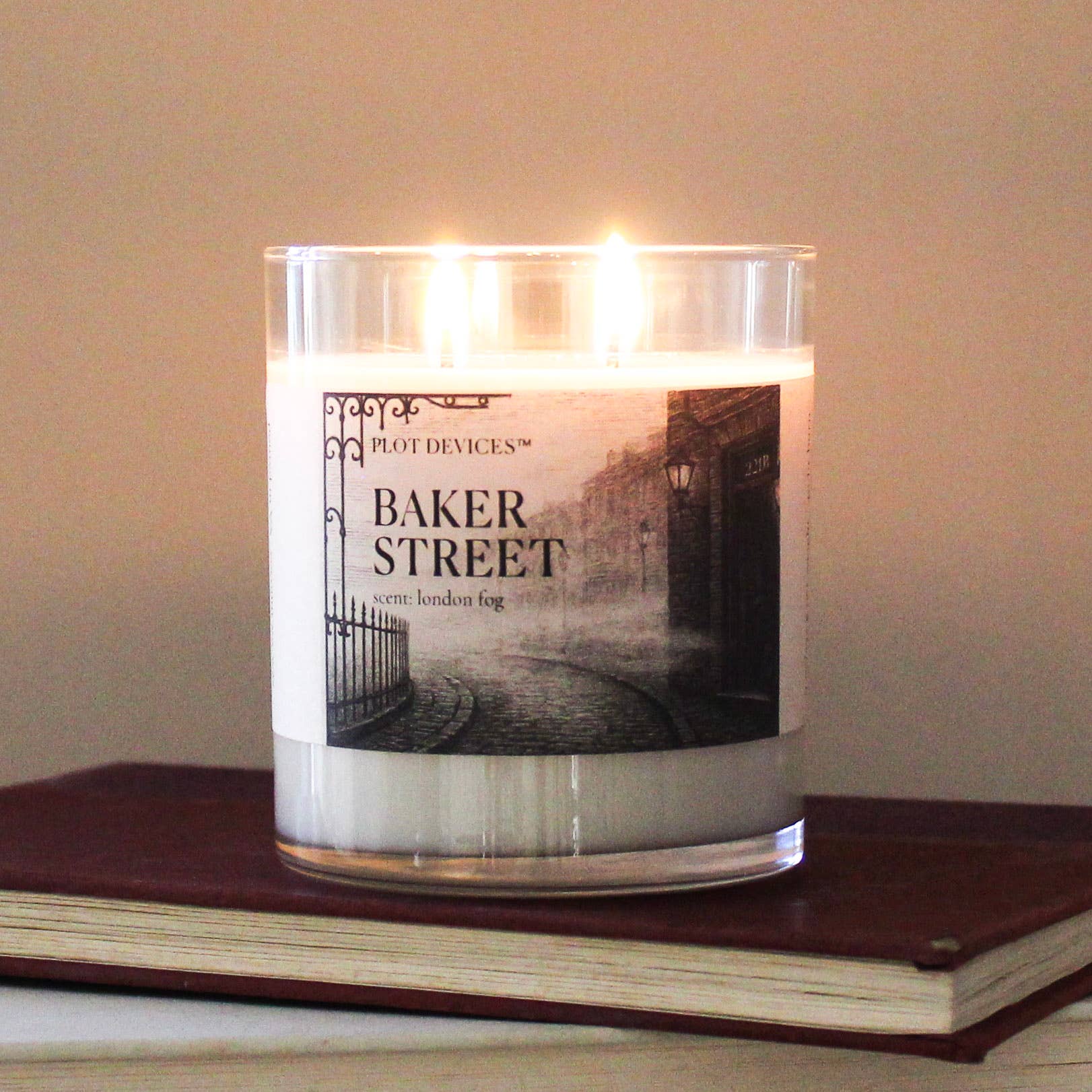 Baker St – Literary Candle | Plot Devices Collection