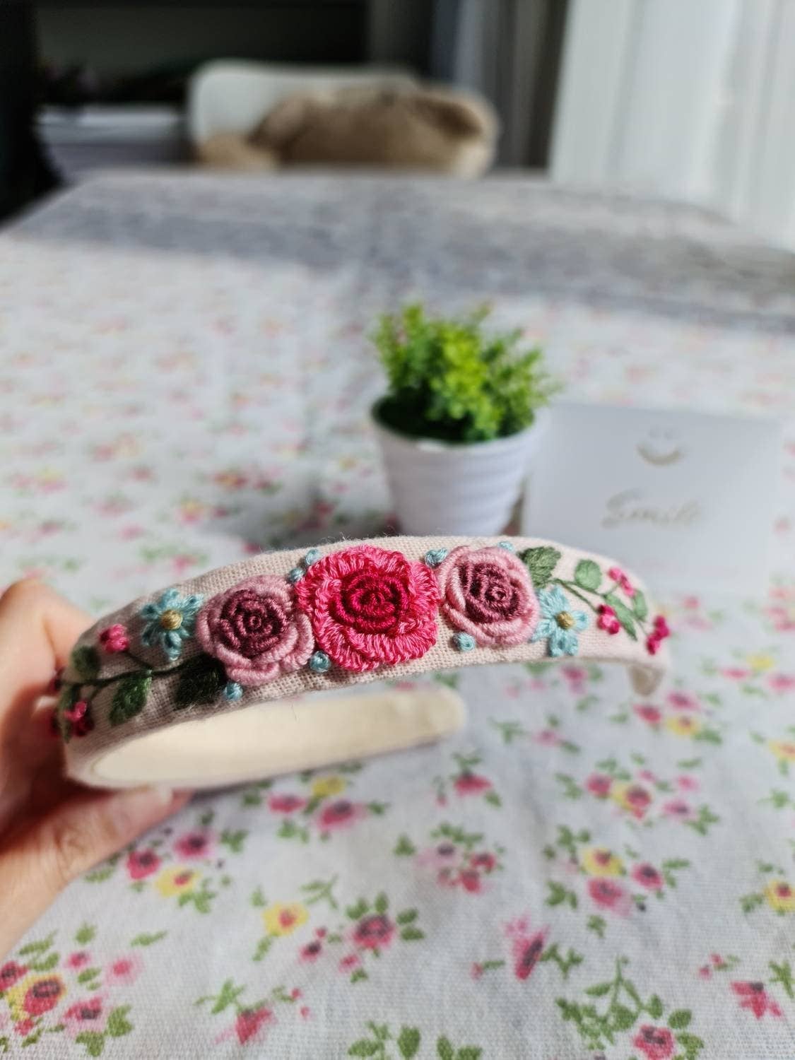 Floral Embroidered Headband, Collection Elena ✅: 6. Ivory Roses