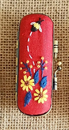 Vintage Embroidered Lipstick Case (NO MIRROR)🪡: Navy
