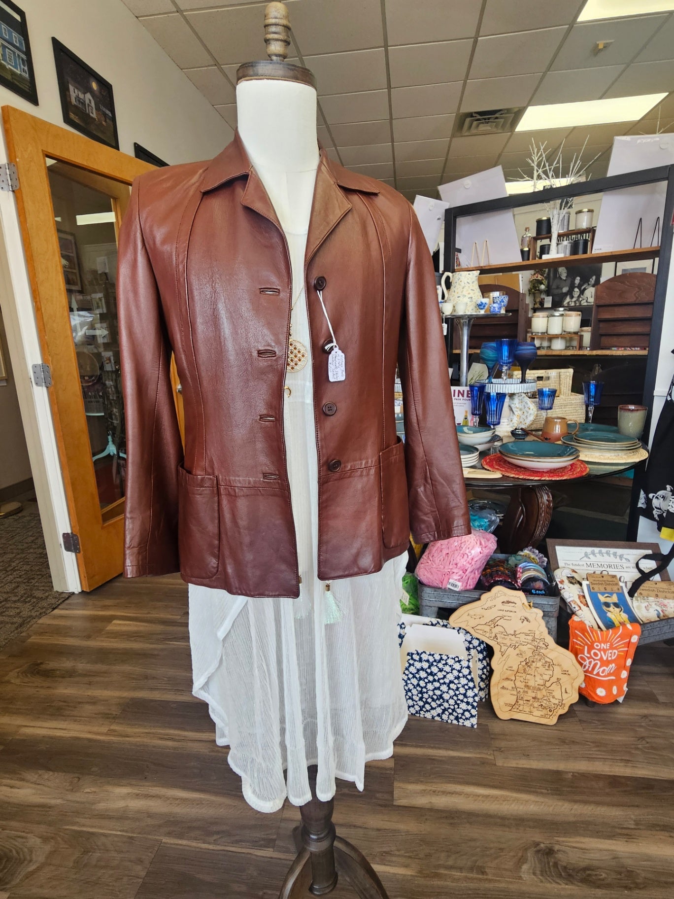 The Roman Archive Jacket  Brand: SKIN Roma (V. Capo Le Case) 41 Origin: Handcrafted in Rome, Italy 100% Genuine Italian Leather Excellent Vintage Condition