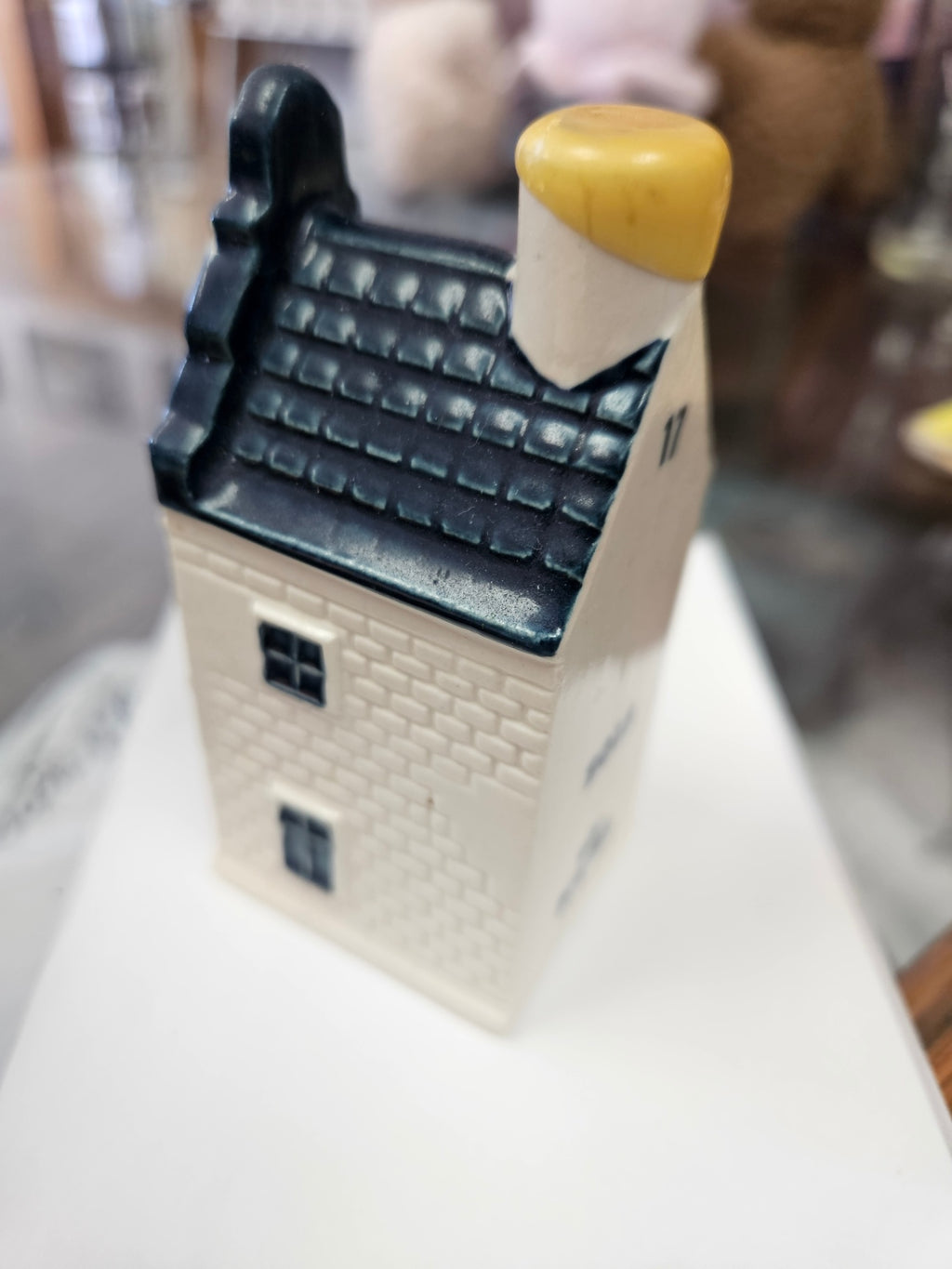 SEALED KLM House #17 BOLS Holland - Unopened w/ Gin - Pre-1995 Dutch Made