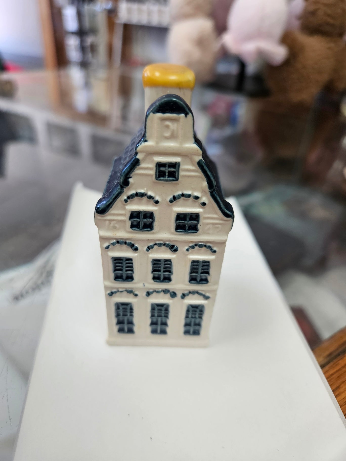 SEALED KLM House #17 BOLS Holland - Unopened w/ Gin - Pre-1995 Dutch Made