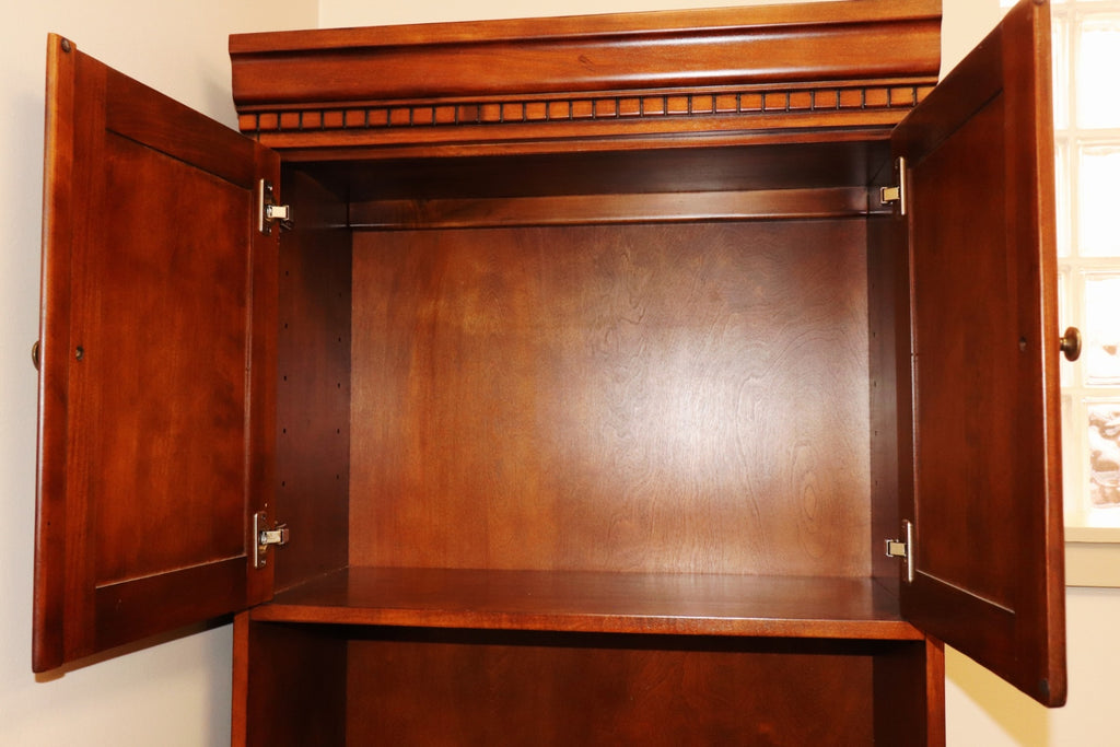 Professional Ashley "Cross Island" Executive L-Shaped Desk & Hutch Suite