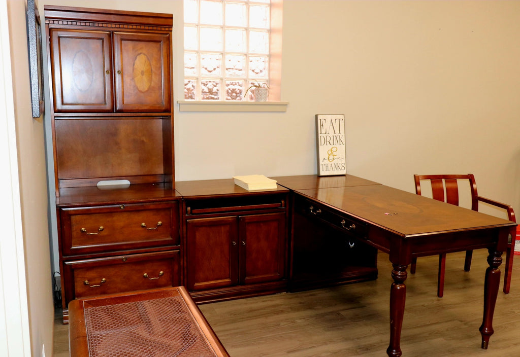 Professional Ashley "Cross Island" Executive L-Shaped Desk & Hutch Suite