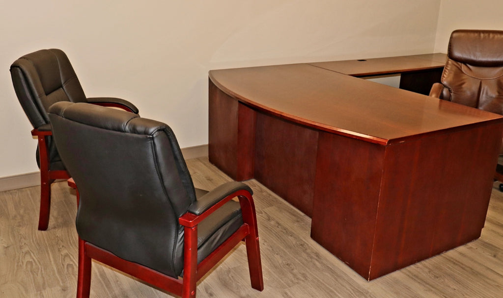 Black Leather and Wood Chair Excellent Condition