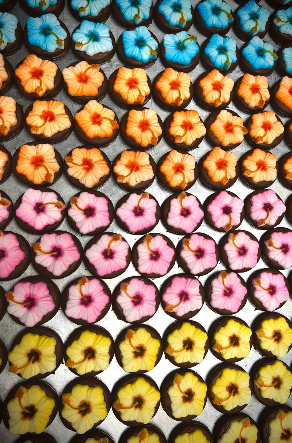 O’Hibiscus 🌺 O’Oreo w/ Milk Chocolate 3 Pack