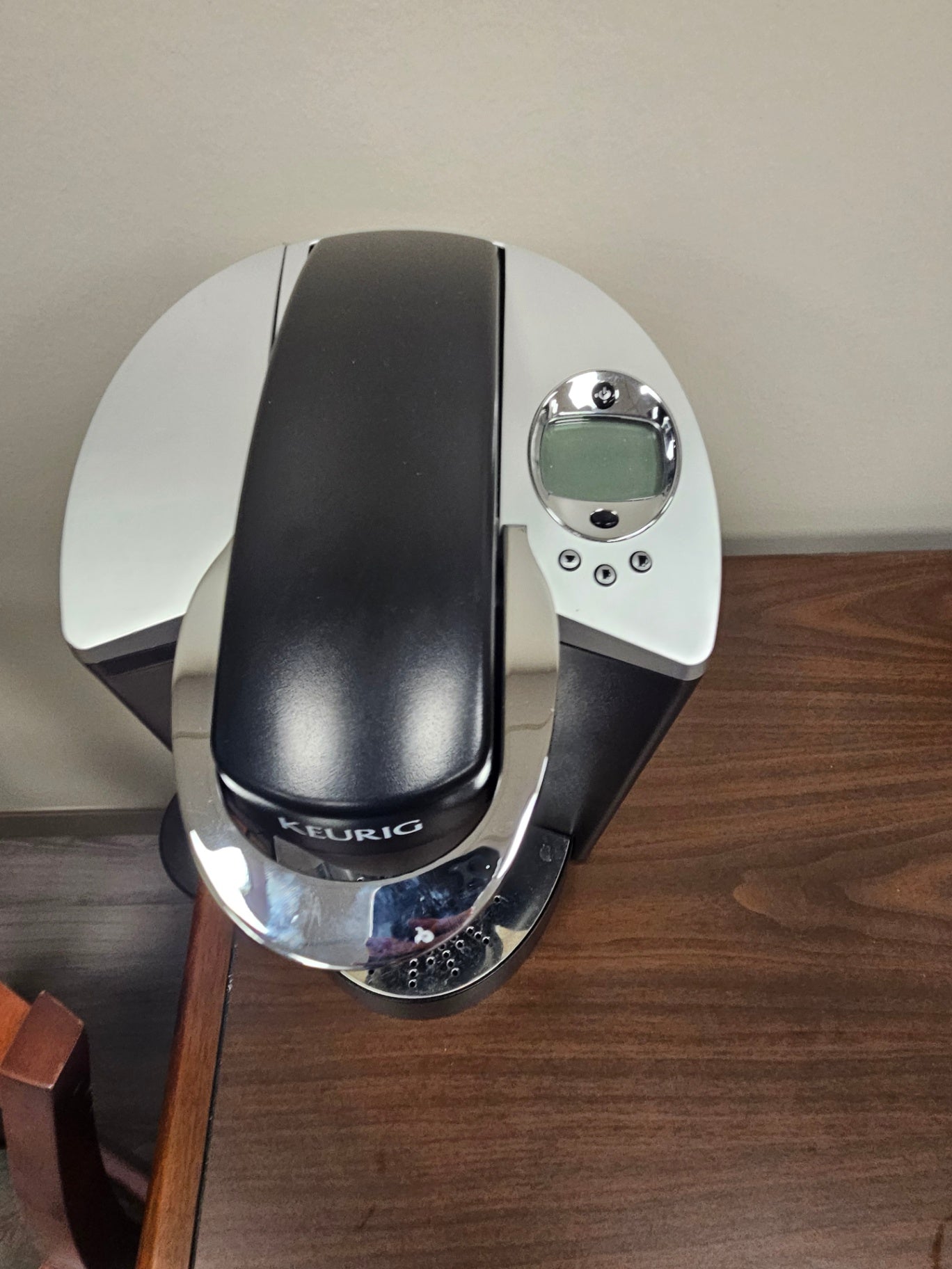 Keurig K-Classic (K50) 48 oz reservoir and 3 brew sizes