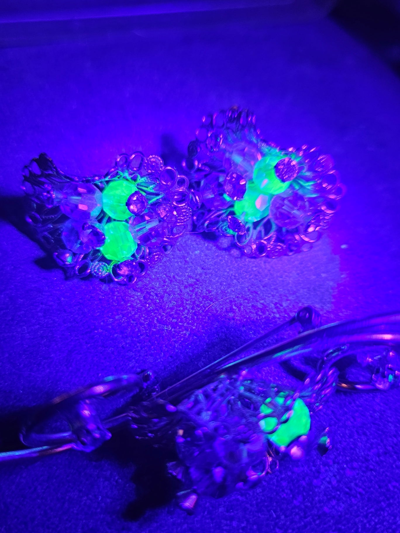 Vintage Mid-Century Uranium Glow Floral Set Matching Brooch & Earring Set (Demi-Parure)