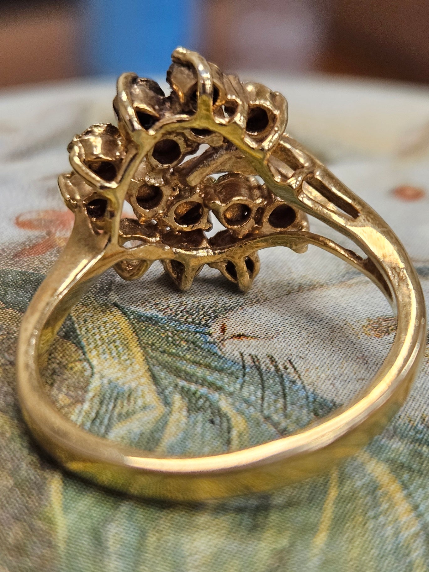 Vintage Uranium Glass "Glowing" Fruit Cocktail Cluster Ring