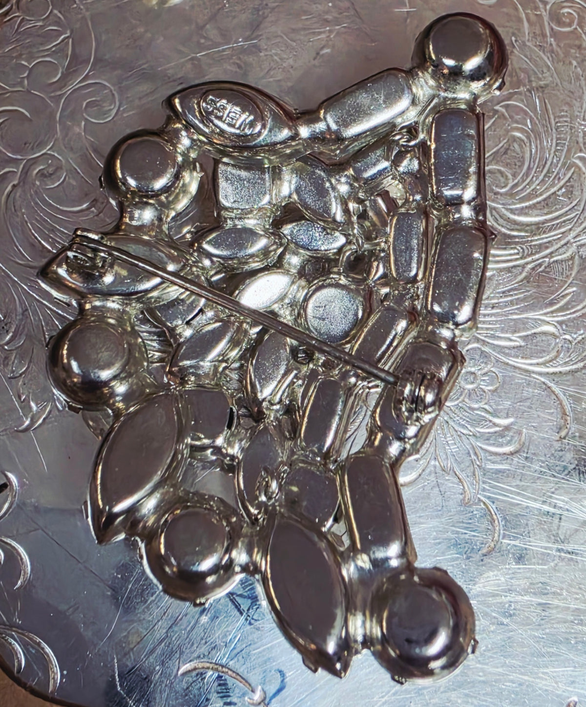Vintage 1950s Signed Weiss Clear Rhinestone 3D Tiered Statement Brooch