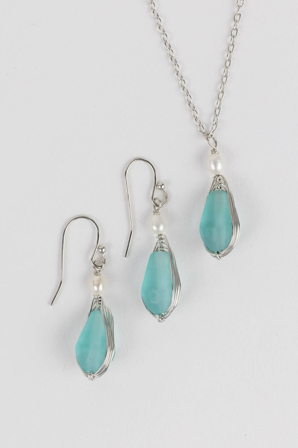Aqua Pearl Silver Pendant Necklace