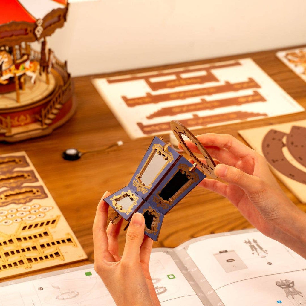 3D Wooden Puzzle: Classic Carousel