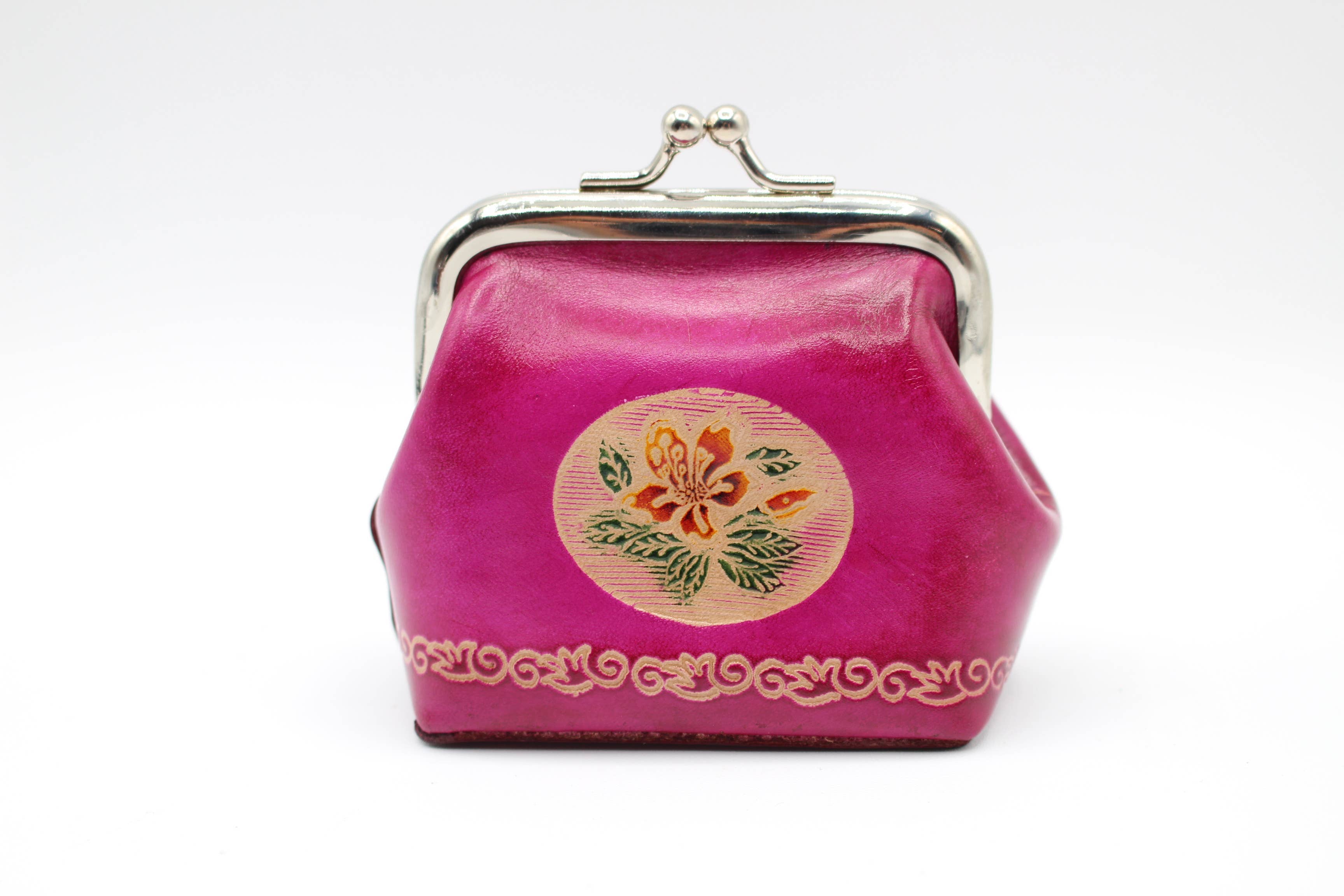 Handmade Leather metal clip clasped Coin Purse - K0004