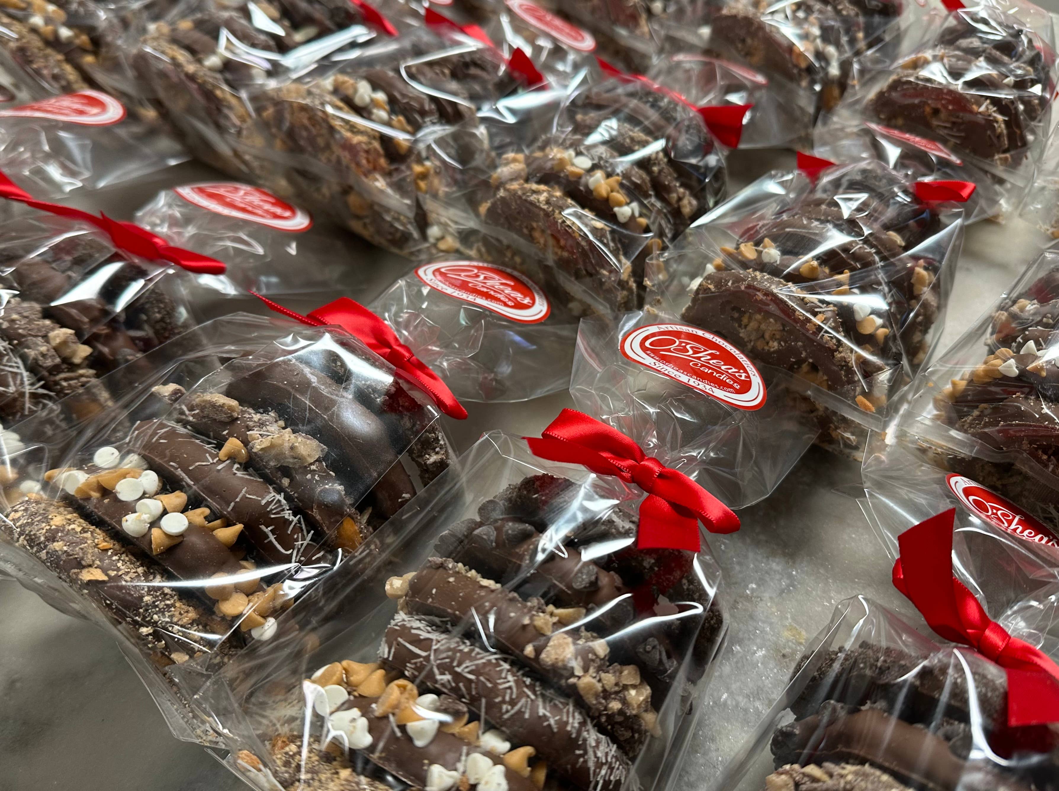 Gourmet Decorated Pretzel Stacks 6PK w/ Bow 🥨