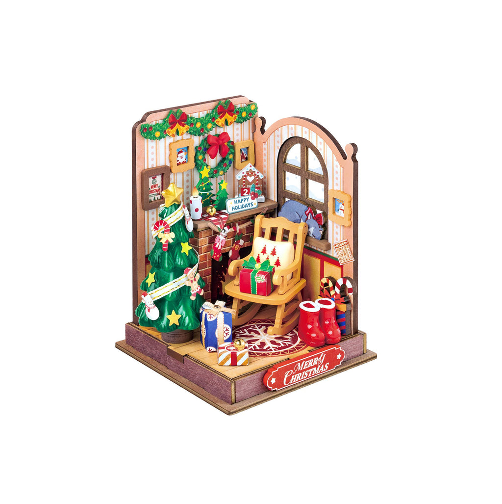 DIY Miniature House Kit: Christmas Fireplace