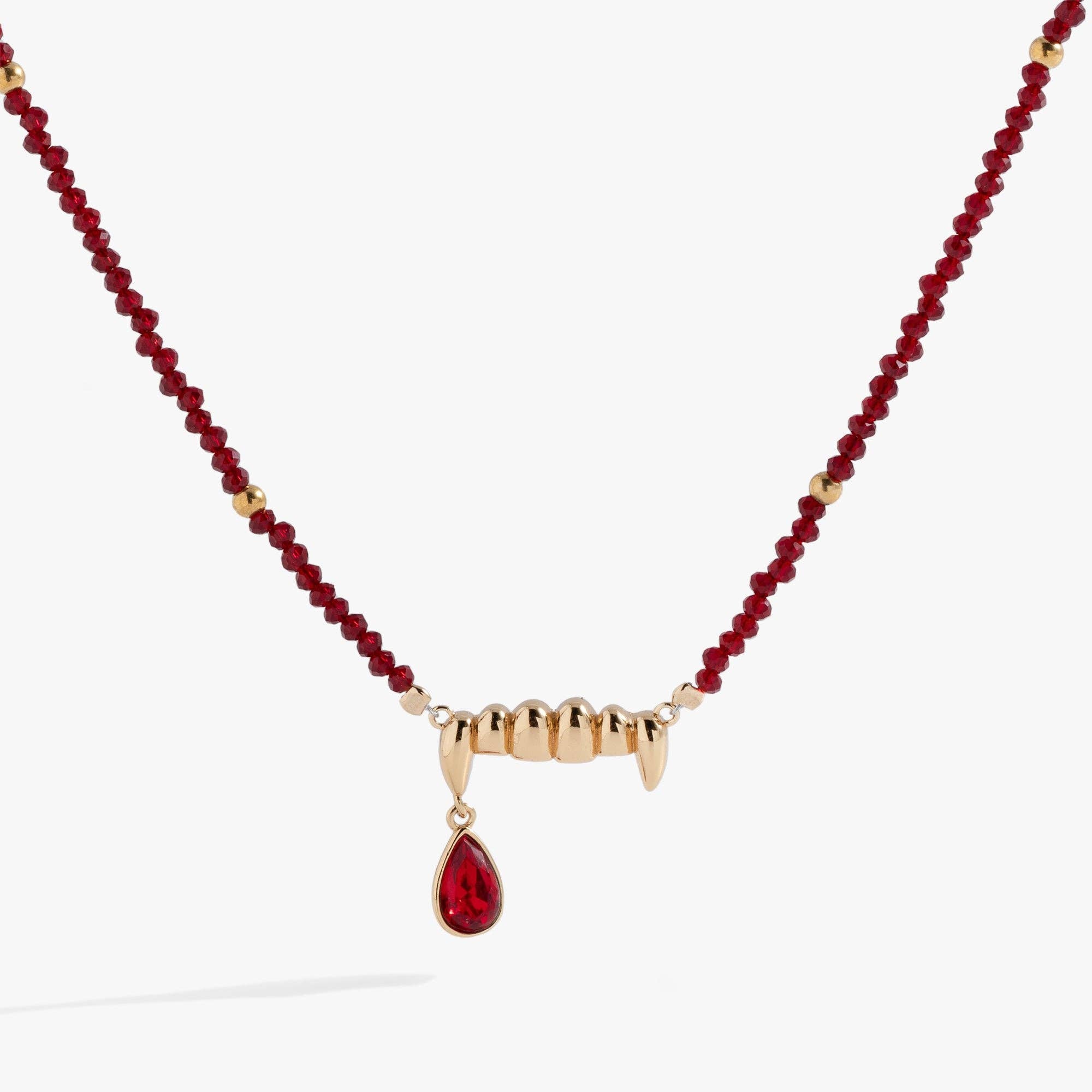 Vampire Teeth Fangs Pendant: Gold