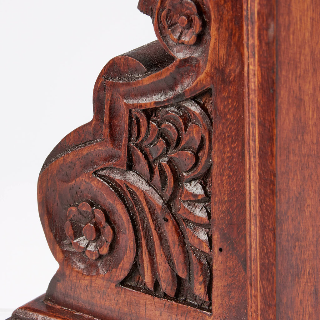 Old World Classic Bookends