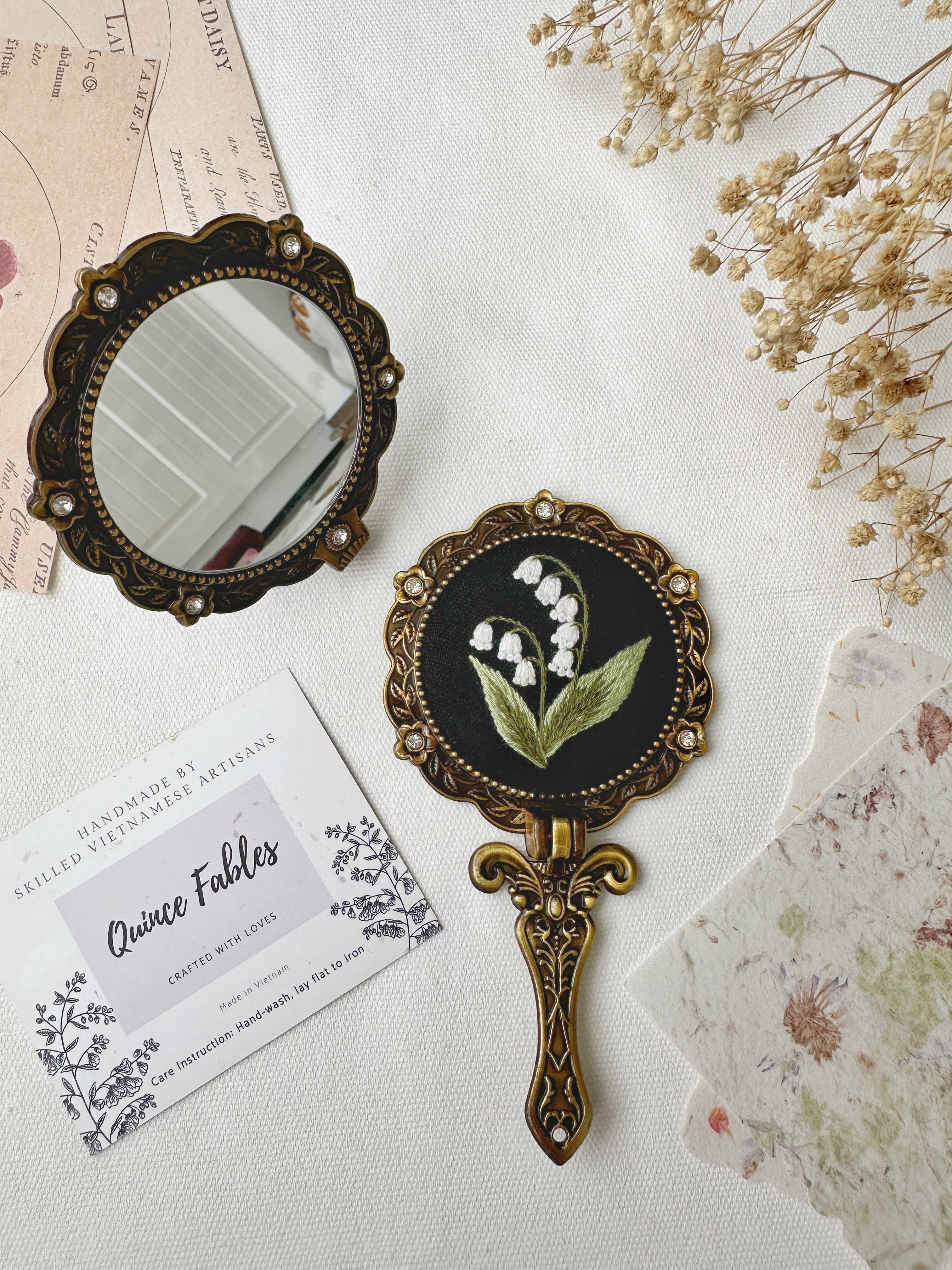 Floral Embroidered Round Folding Mirror, Collection Aura✅: 1. Black