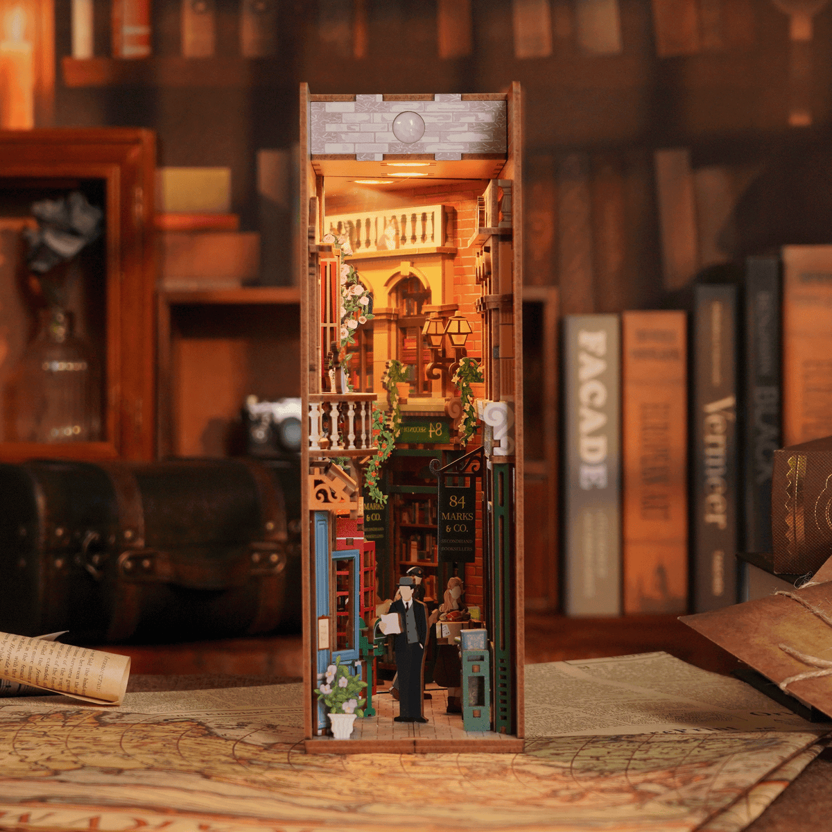 DIY Book Nook Kit: 84 Charing Cross Road