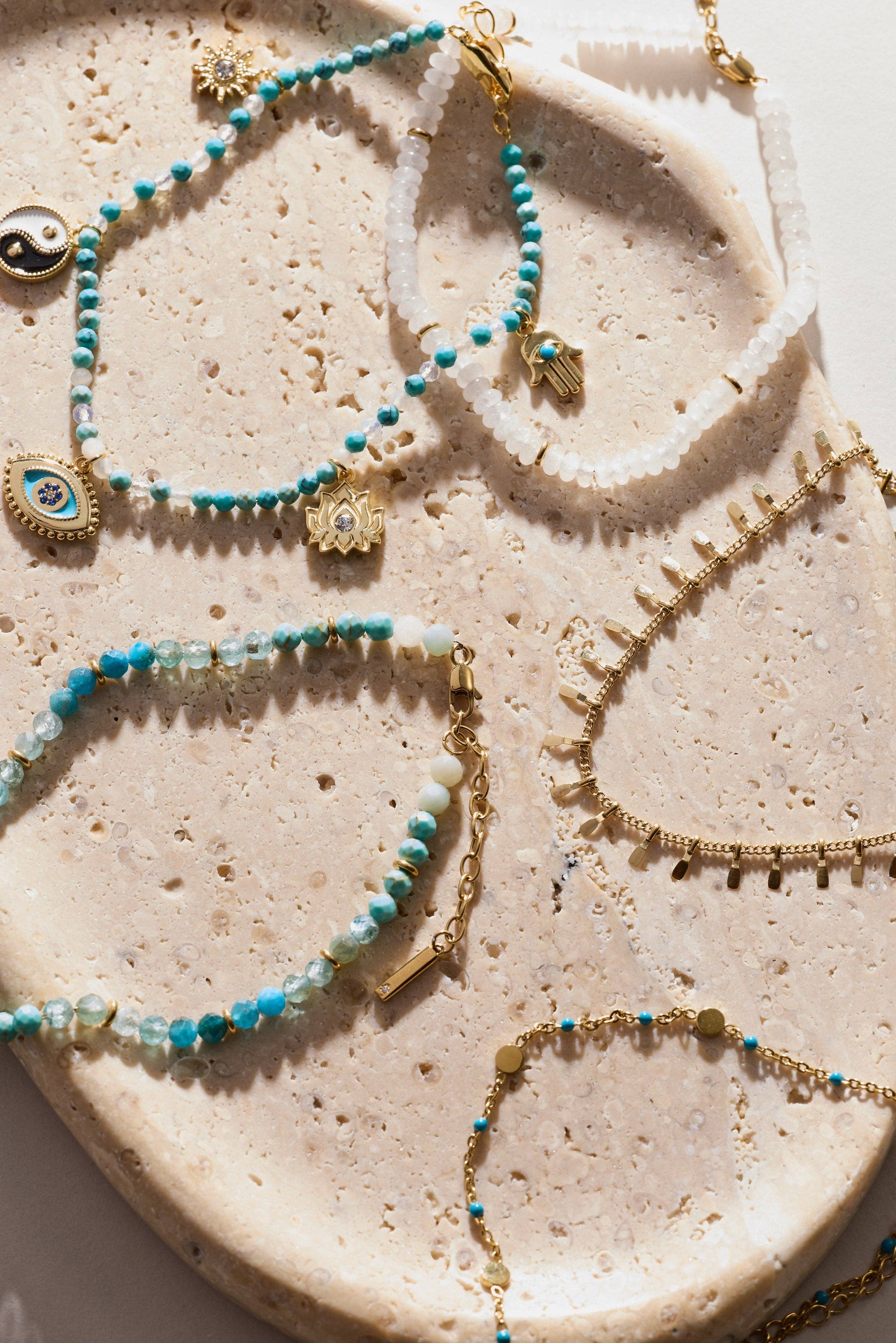 Healing Stone Charm Anklet: Gold