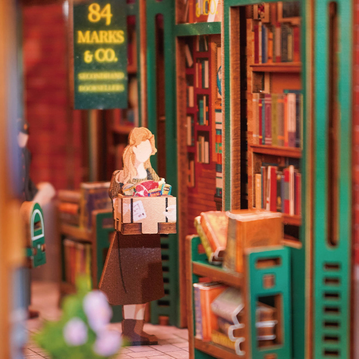 DIY Book Nook Kit: 84 Charing Cross Road