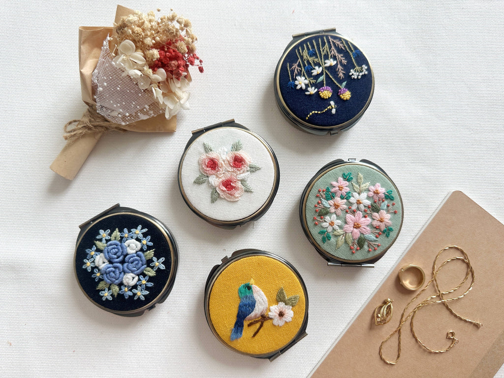 Floral Embroidered Round Jewelry Box With Mirror (In Stock✅): 2. Blue Roses