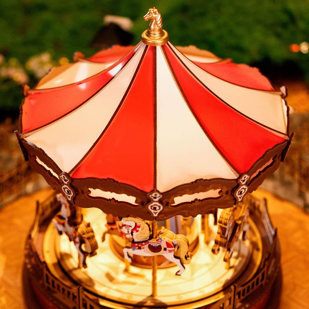 3D Wooden Puzzle: Classic Carousel