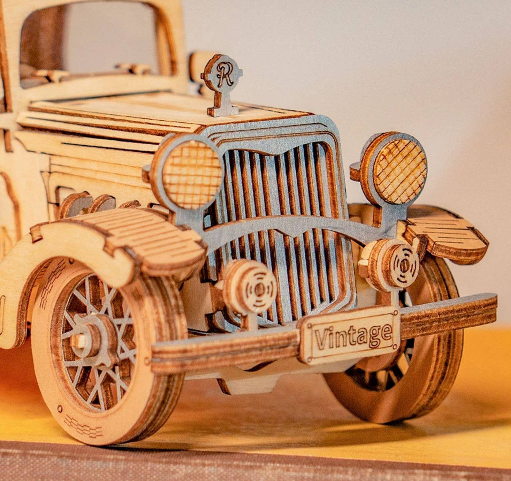 3D Laser Cut Wooden Puzzle: Vintage Car