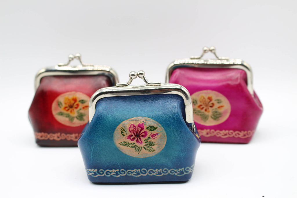 Handmade Leather metal clip clasped Coin Purse - K0004