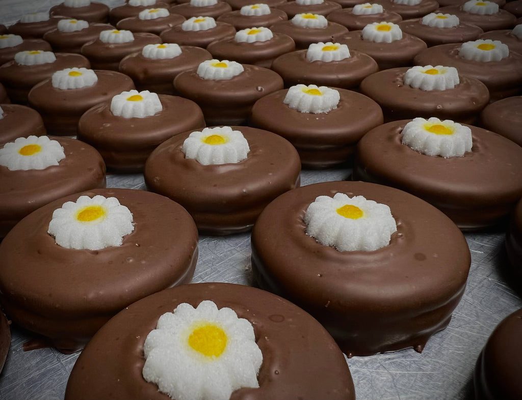 O’Daisies 🌸 O’Oreo w/ Milk Chocolate White w/ Yellow 3 Pack