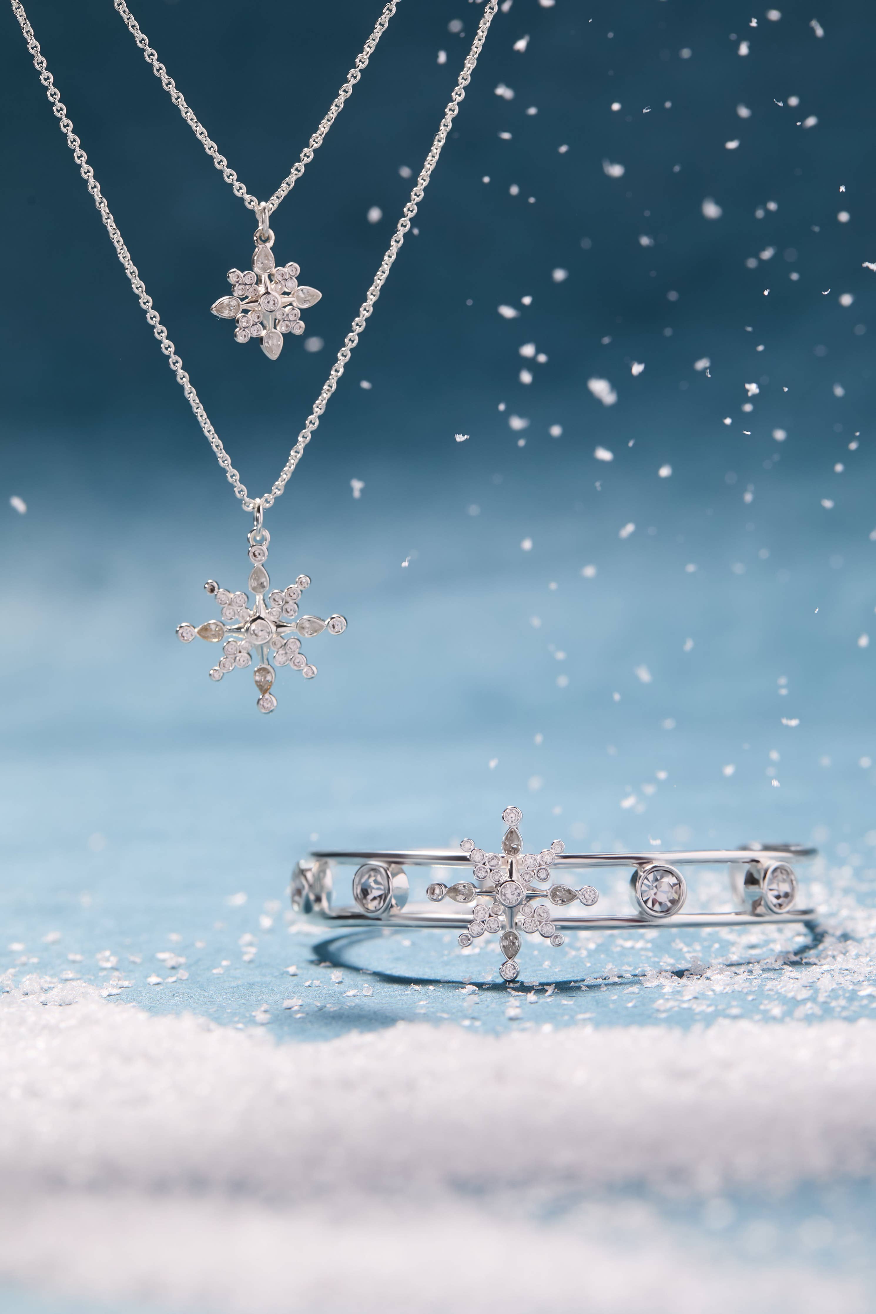 Crystal Snowflake Cuff Bracelet: Silver