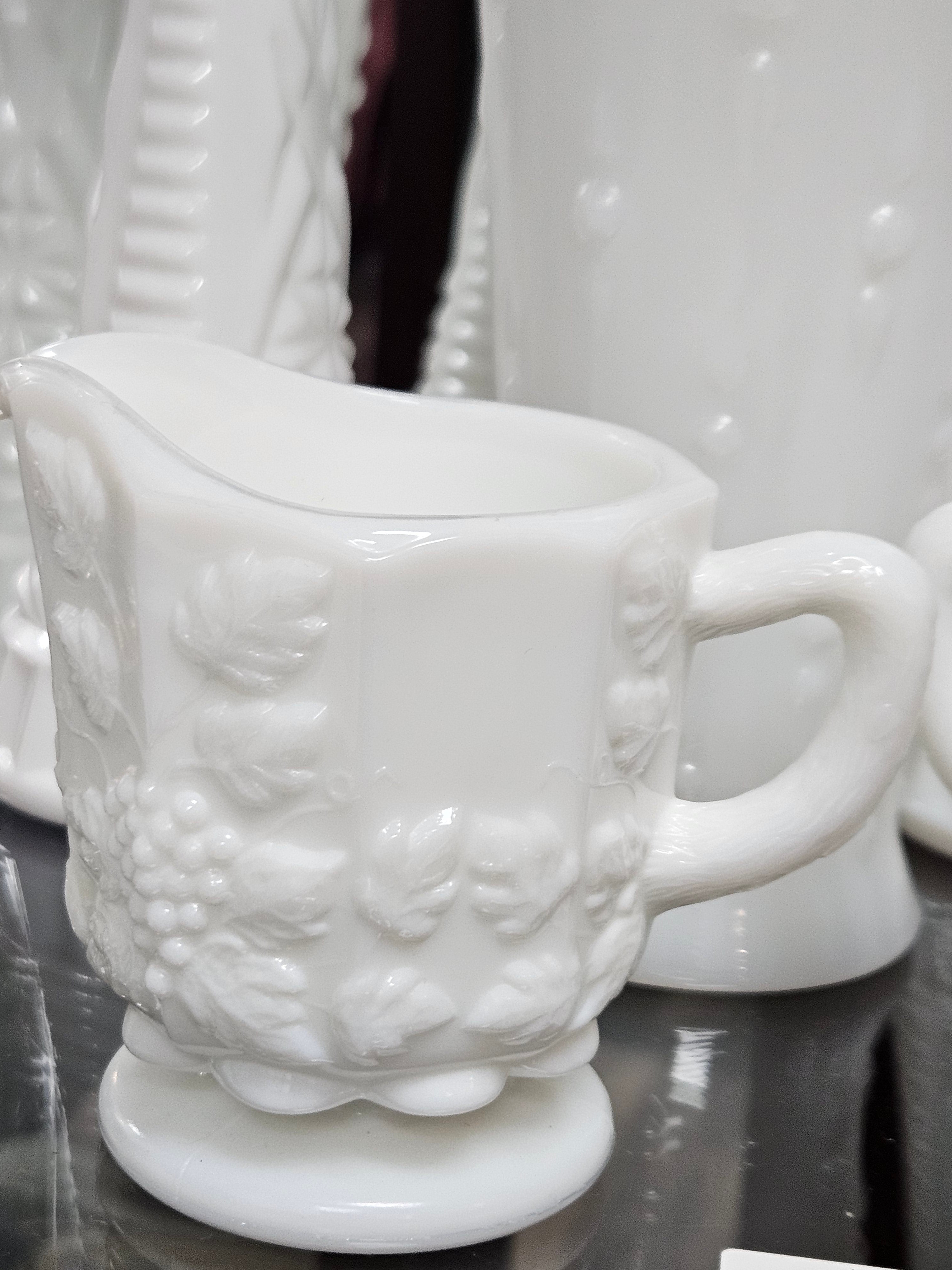 Westmoreland Paneled Grape Creamer/Sugar Set